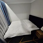 Richmount 아파트