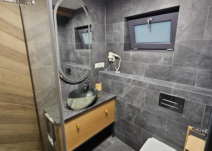 Richmount Apartman *